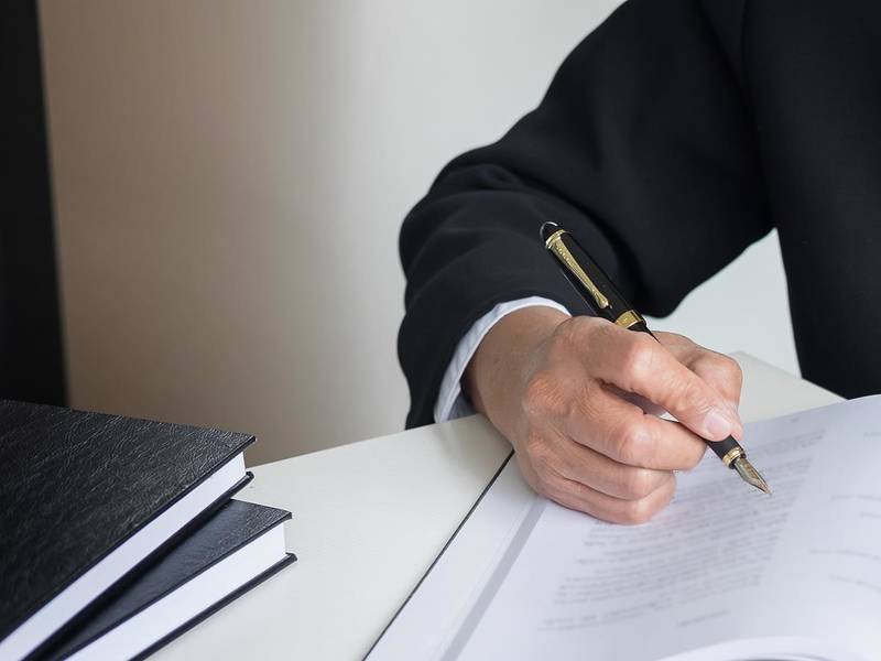 上海交通事故律师视角下交通肇事未造成人身伤亡的处理